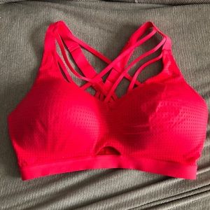NWOT Victoria’s Secret Sport Bra